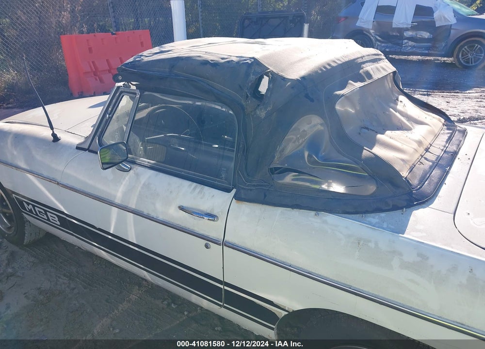 1979 MG B VIN: GHN5UL496413G
