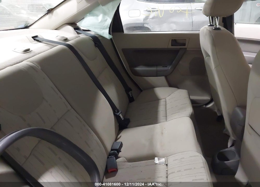 2008 FORD FOCUS SE/SES VIN: 1FAHP35N28W158357