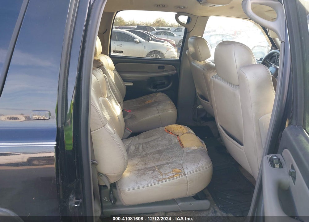 2002 CHEVROLET SUBURBAN VIN: 3GNEC16Z52G247934