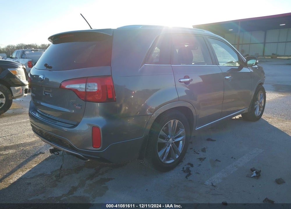 2014 KIA SORENTO LIMITED V6 VIN: 5XYKW4A75EG538852