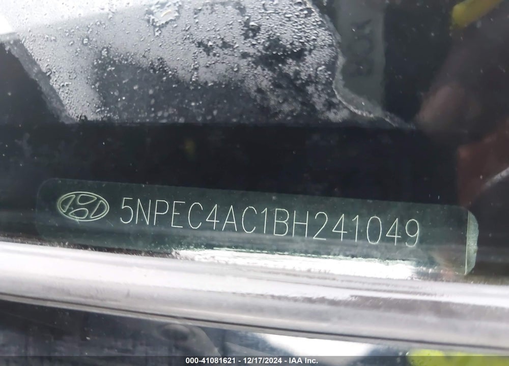 2011 HYUNDAI SONATA LIMITED VIN: 5NPEC4AC1BH241049