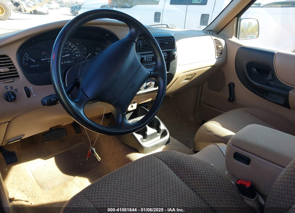 1998 FORD RANGER SPLASH/XL/XLT VIN: 1FTYR10C7WUA82738