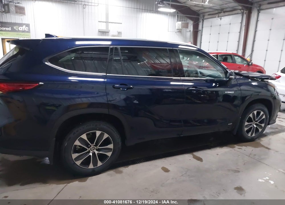 2021 TOYOTA HIGHLANDER HYBRID XLE VIN: 5TDGBRCH7MS064831