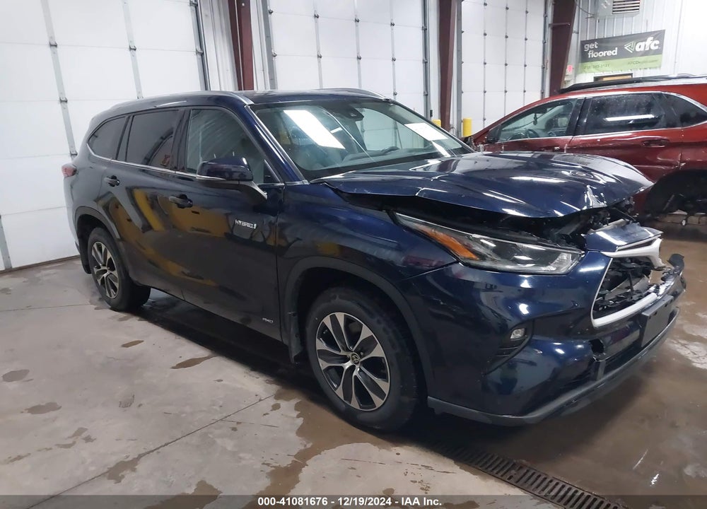 2021 TOYOTA HIGHLANDER HYBRID XLE VIN: 5TDGBRCH7MS064831