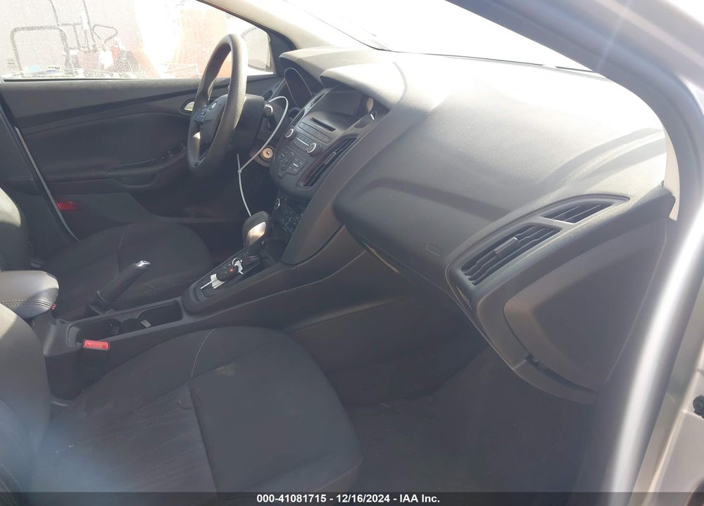 2017 FORD FOCUS VIN: 1FADP3FE9HL276422