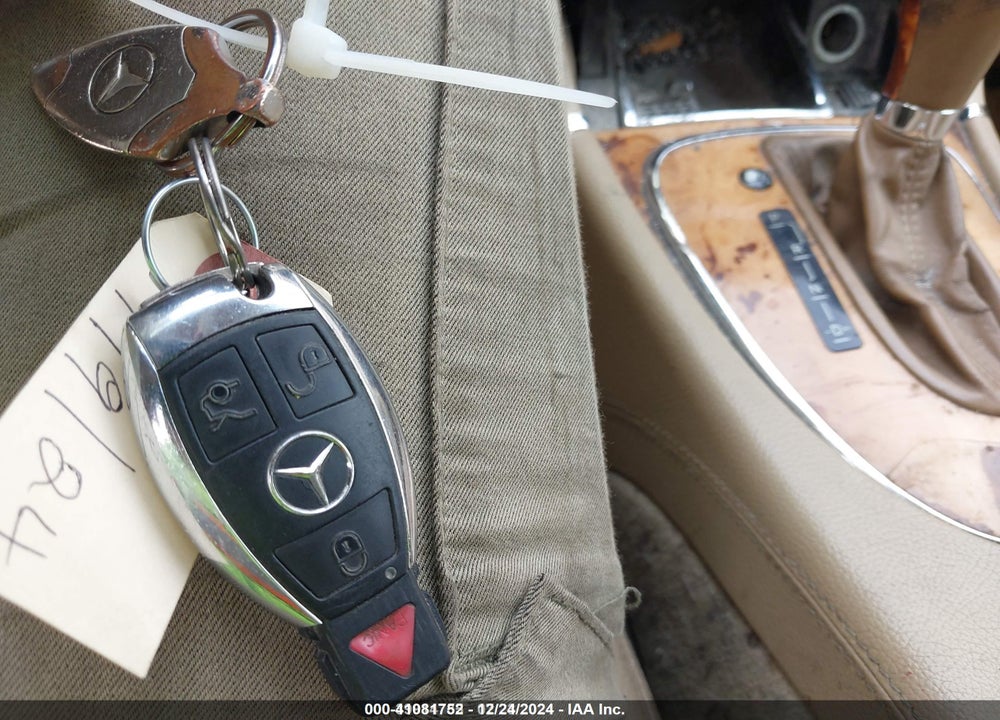 2007 MERCEDES-BENZ E 350 VIN: WDBUF56X27B000323
