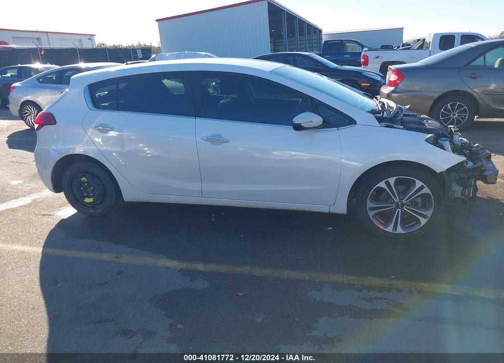 2016 KIA FORTE EX VIN: KNAFX5A81G5587861