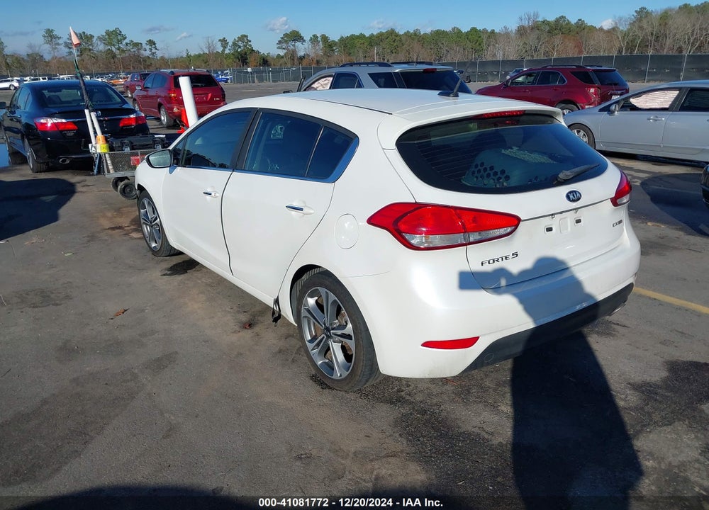 2016 KIA FORTE EX VIN: KNAFX5A81G5587861