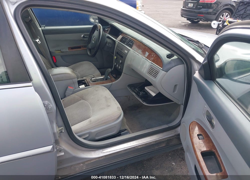 2006 BUICK LACROSSE CX VIN: 2G4WC582561241811