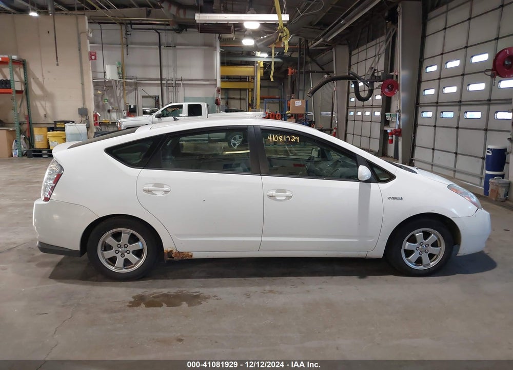2008 TOYOTA PRIUS VIN: JTDKB20U983429729