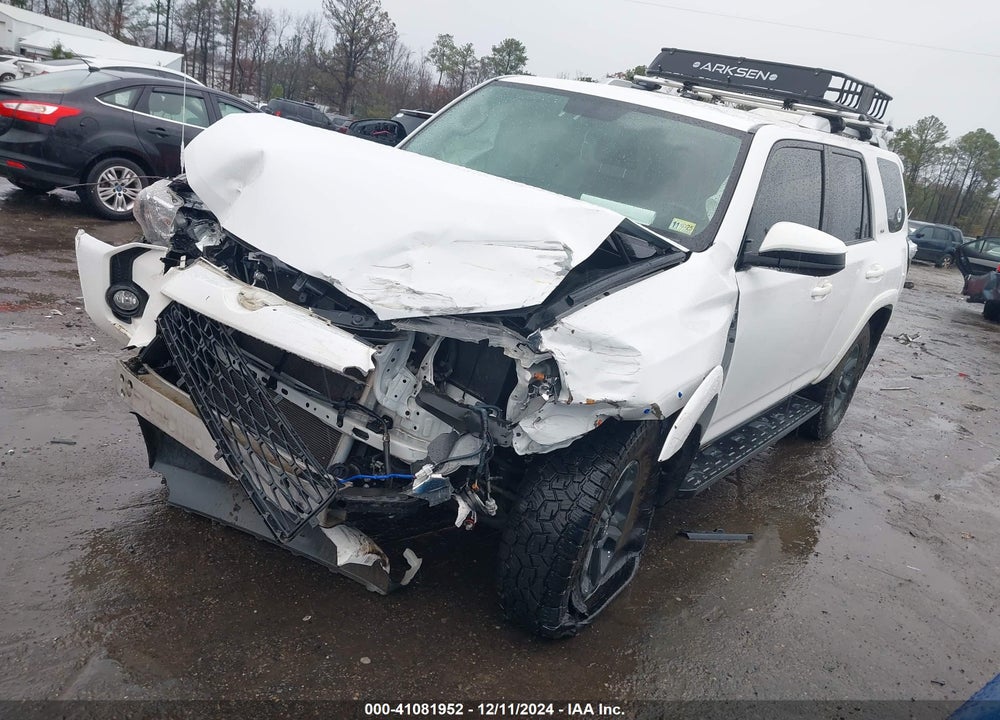 2016 TOYOTA 4RUNNER SR5 VIN: JTEBU5JR4G5370318