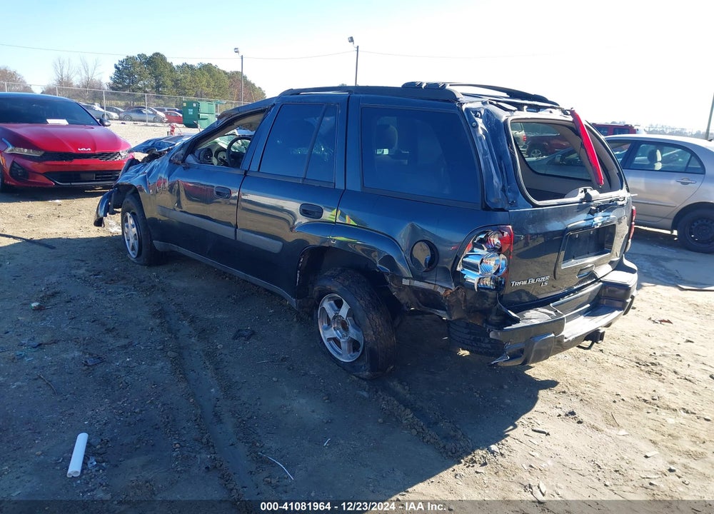 2005 CHEVROLET TRAILBLAZER LS VIN: 1GNDS13S152146554