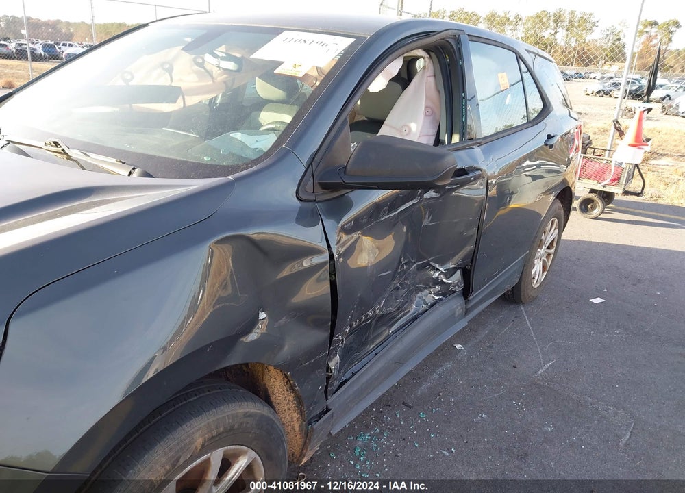 2018 CHEVROLET EQUINOX LS VIN: 3GNAXHEV1JS504481
