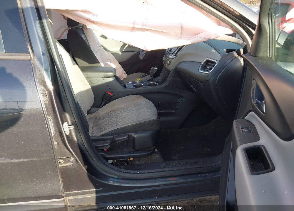 2018 CHEVROLET EQUINOX LS VIN: 3GNAXHEV1JS504481