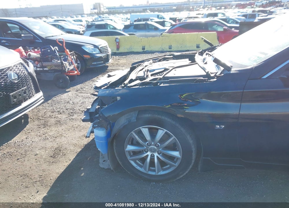 2015 INFINITI Q50 PREMIUM VIN: JN1BV7ARXFM417923