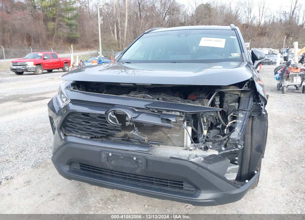 2020 TOYOTA RAV4 XLE VIN: 2T3P1RFV0LC115105