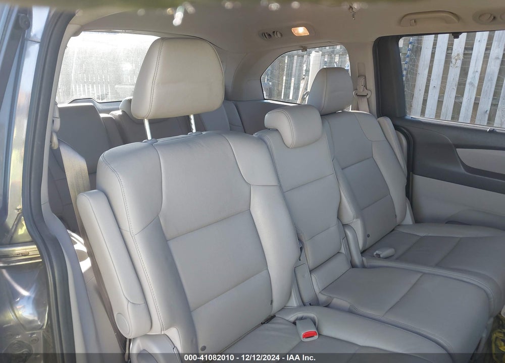 2016 HONDA ODYSSEY EX-L VIN: 5FNRL5H65GB028697