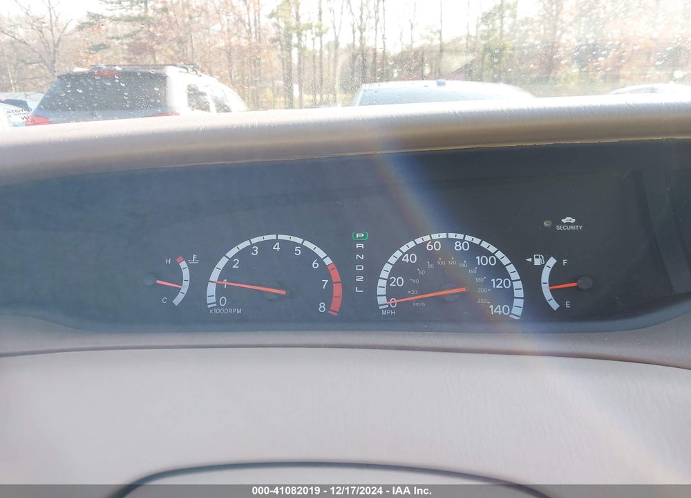 2001 TOYOTA AVALON XLS VIN: 4T1BF28B01U166906