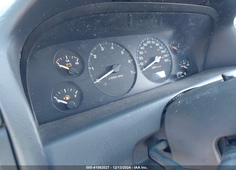 2004 JEEP GRAND CHEROKEE LAREDO VIN: 1J4GW48S14C184048