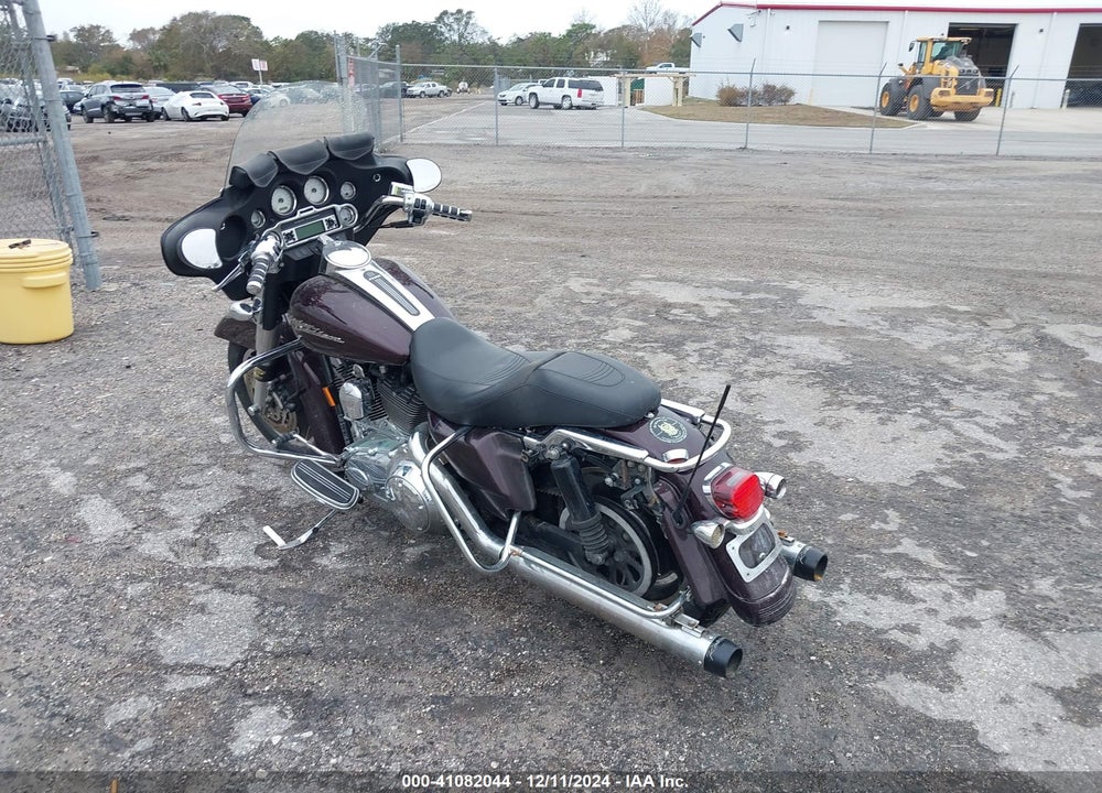 2007 HARLEY-DAVIDSON FLHX VIN: 1HD1KB41X7Y612214