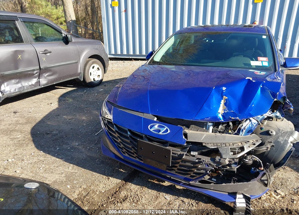 2023 HYUNDAI ELANTRA LIMITED VIN: KMHLP4AG4PU498911