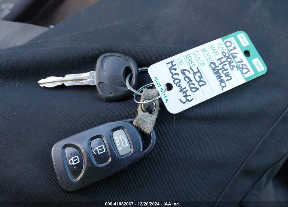 2015 HYUNDAI ELANTRA SE VIN: 5NPDH4AEXFH643351
