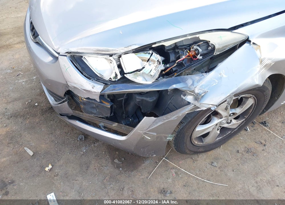2015 HYUNDAI ELANTRA SE VIN: 5NPDH4AEXFH643351