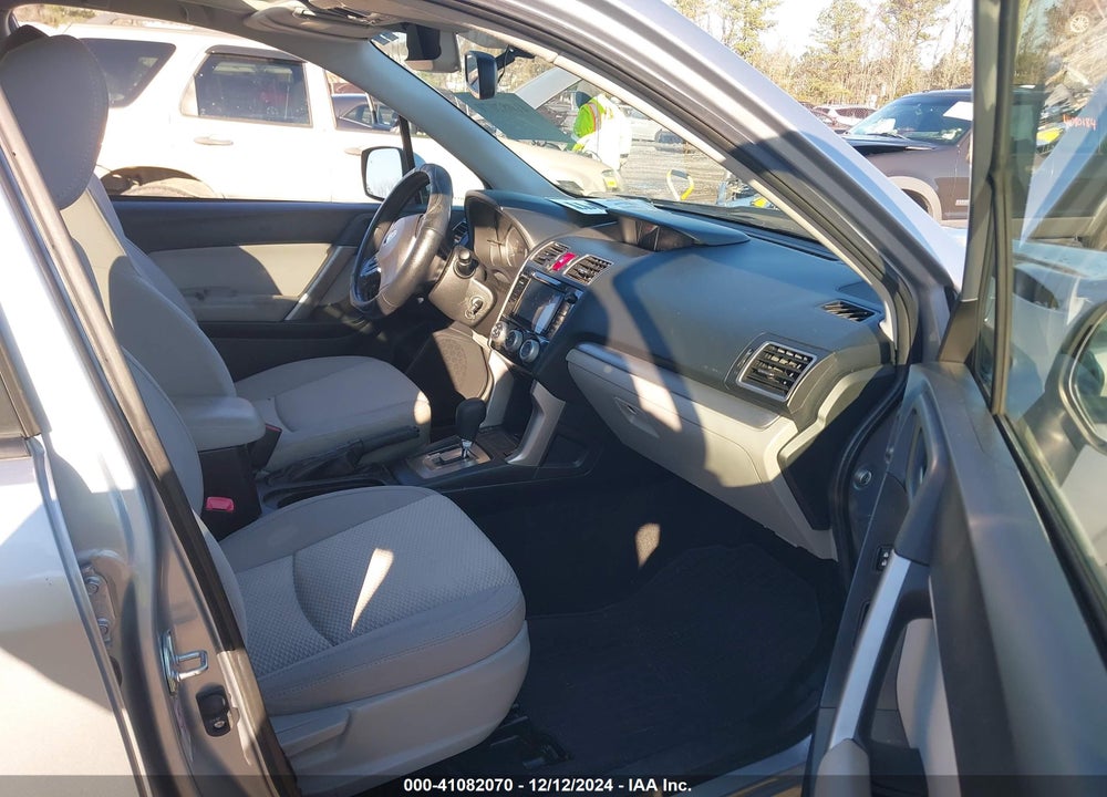 2016 SUBARU FORESTER 2.5I PREMIUM VIN: JF2SJADC4GH562206