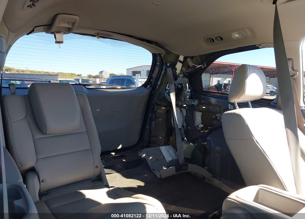 2013 HONDA ODYSSEY EX-L VIN: 5FNRL5H65DB064627