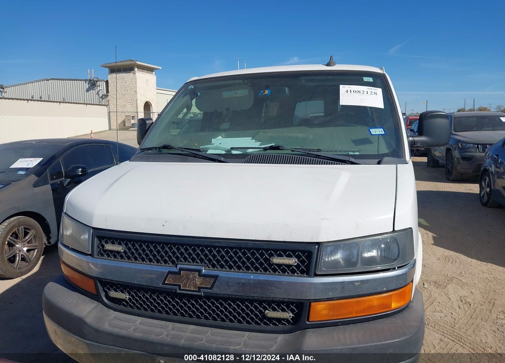 2016 CHEVROLET EXPRESS 3500 LT VIN: 1GAZGMFG5G1264634