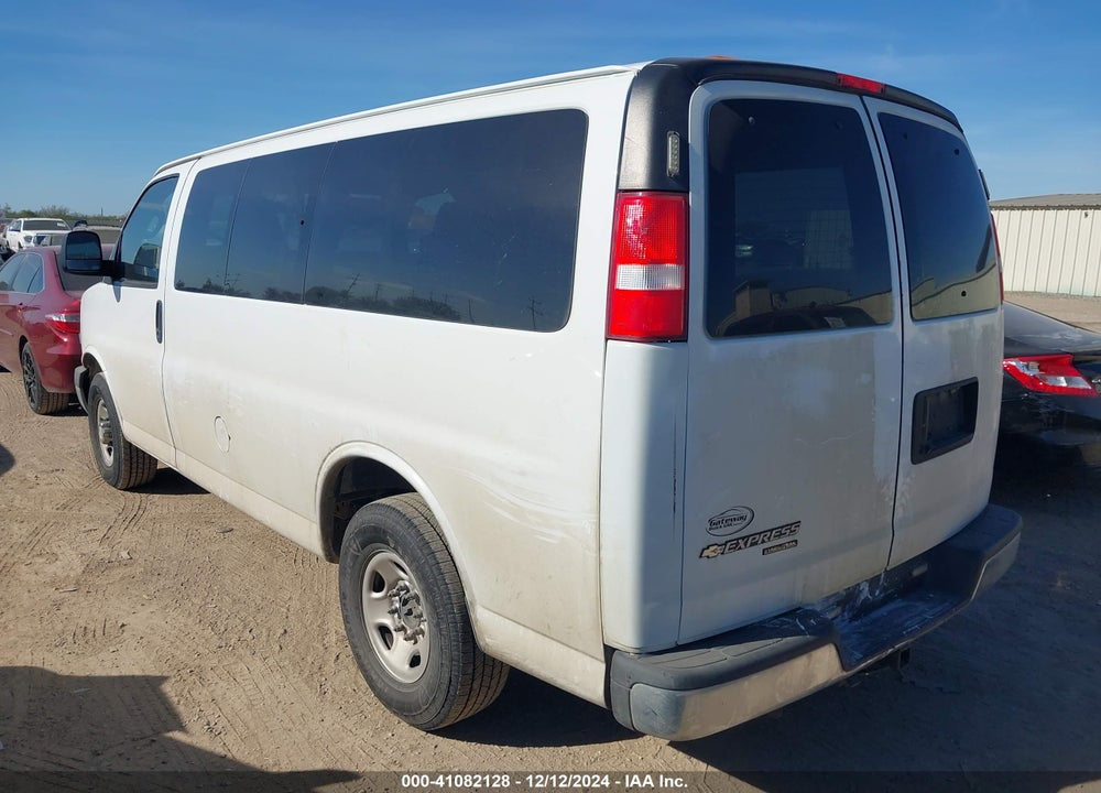 2016 CHEVROLET EXPRESS 3500 LT VIN: 1GAZGMFG5G1264634