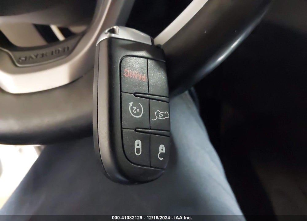 2017 JEEP GRAND CHEROKEE ALTITUDE 4X4 VIN: 1C4RJFAG7HC815180