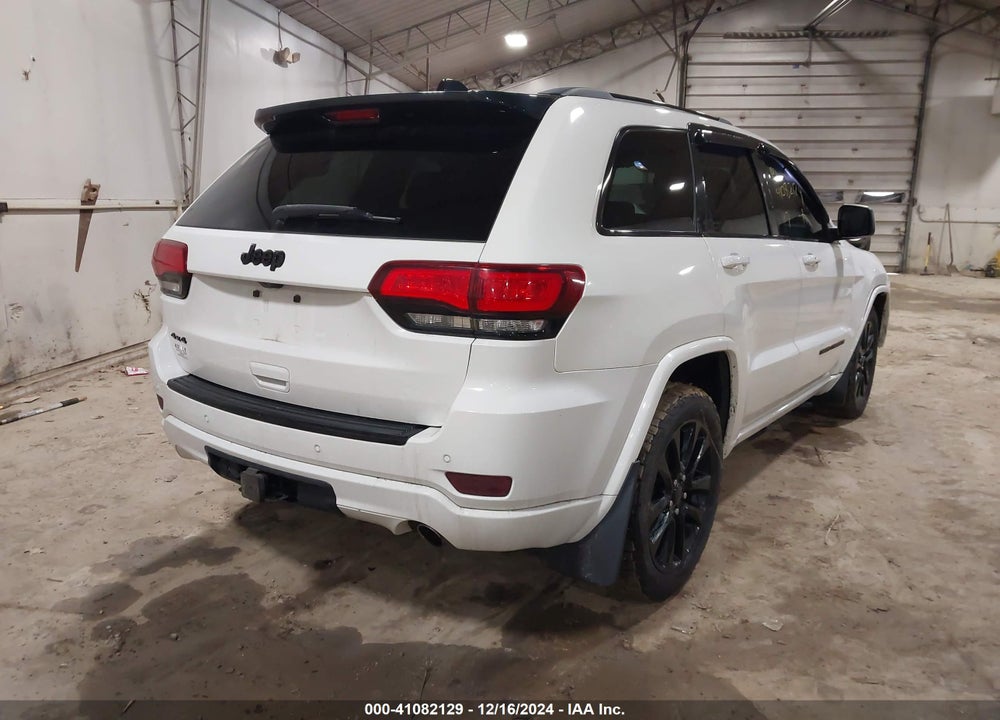 2017 JEEP GRAND CHEROKEE ALTITUDE 4X4 VIN: 1C4RJFAG7HC815180