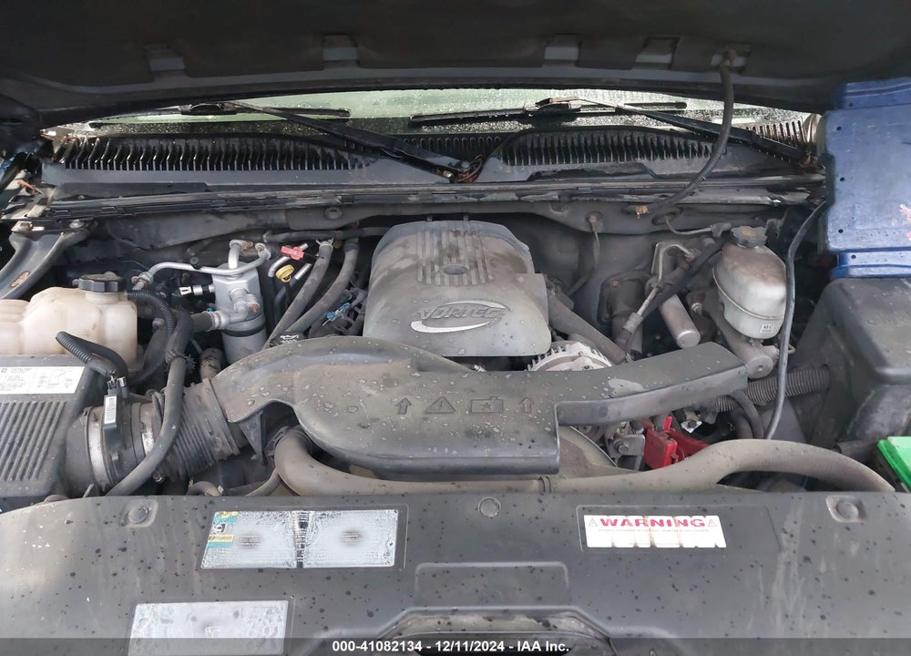 2004 GMC YUKON SLE VIN: 1GKEK13V64J176830