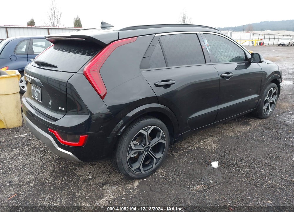 2023 KIA NIRO EX TOURING VIN: KNDCR3LE0P5116923
