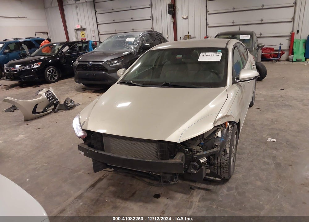 2017 HYUNDAI ELANTRA SE VIN: 5NPD84LF6HH063183