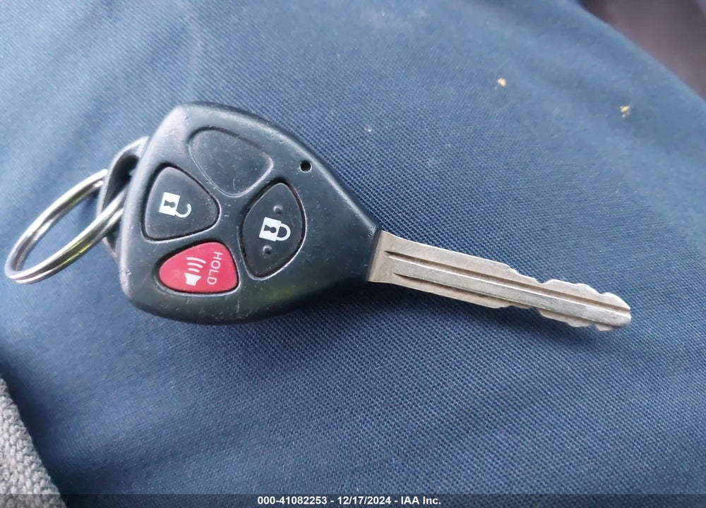 2007 TOYOTA RAV4 VIN: JTMZD33V476041484