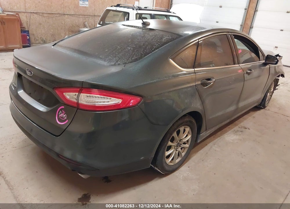 2016 FORD FUSION S VIN: 3FA6P0G70GR152238