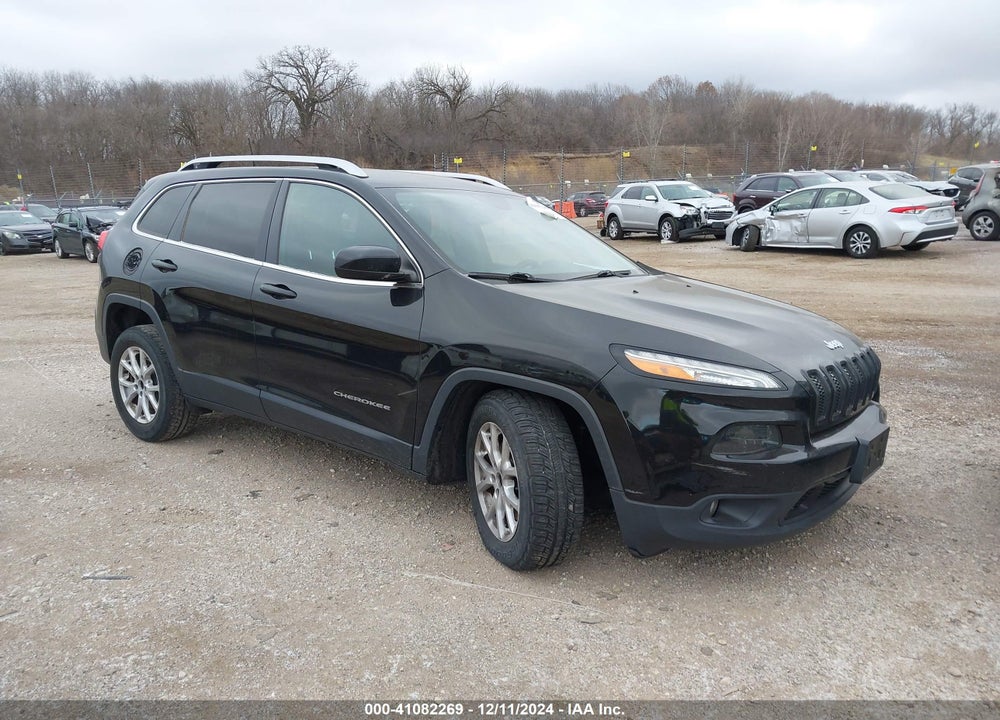 2017 JEEP CHEROKEE LATITUDE FWD VIN: 1C4PJLCSXHW517048