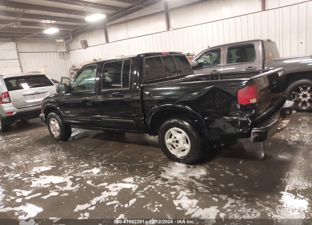 2002 CHEVROLET S-10 LS VIN: 1GCDT13W82K144871