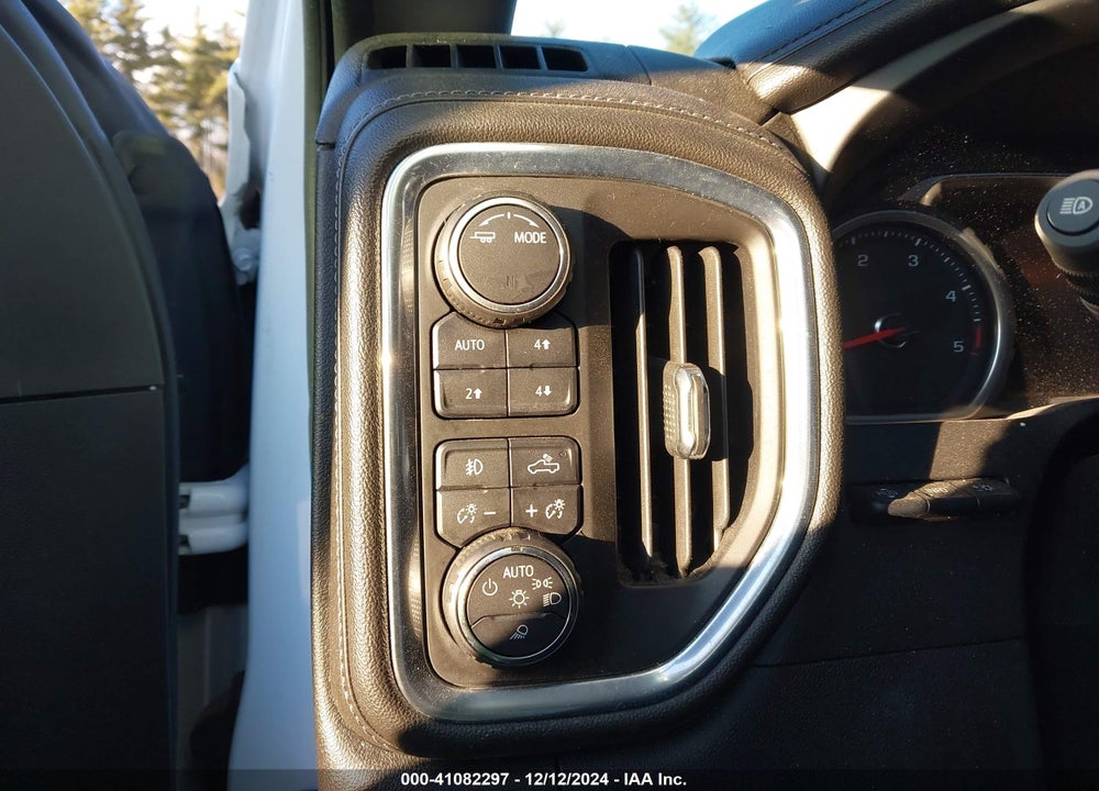 2020 CHEVROLET SILVERADO 2500HD 4WD STANDARD BED LTZ VIN: 1GC4YPEY1LF118710