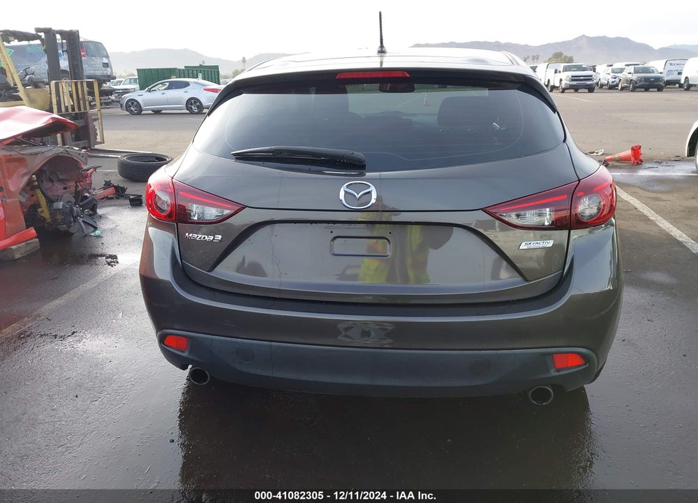 2014 MAZDA 3 I SPORT VIN: JM1BM1K78E1111300