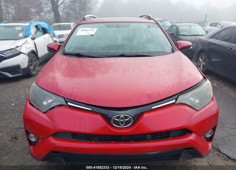 2016 TOYOTA RAV4 XLE VIN: 2T3WFREV3GW239002