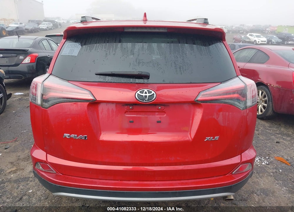 2016 TOYOTA RAV4 XLE VIN: 2T3WFREV3GW239002