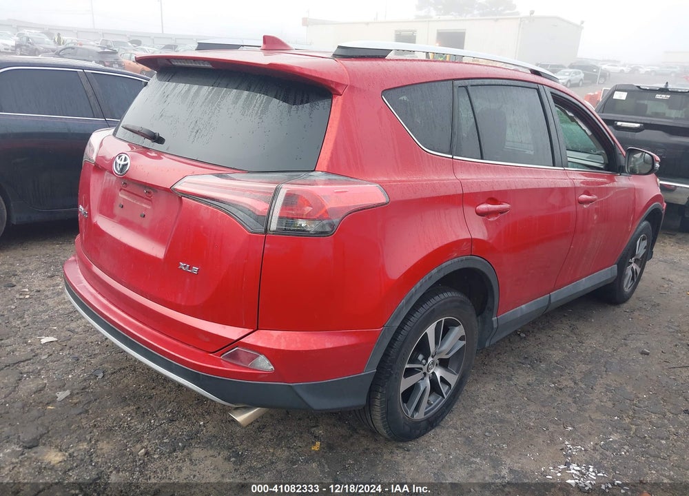 2016 TOYOTA RAV4 XLE VIN: 2T3WFREV3GW239002