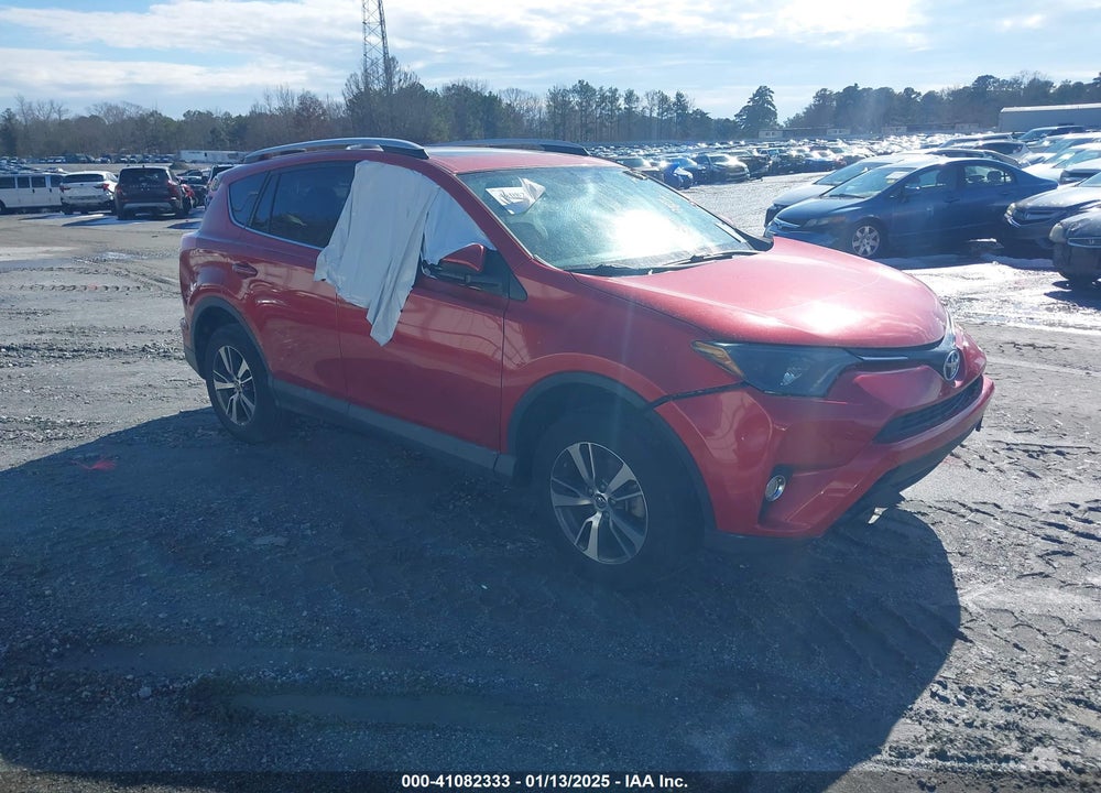2016 TOYOTA RAV4 XLE VIN: 2T3WFREV3GW239002