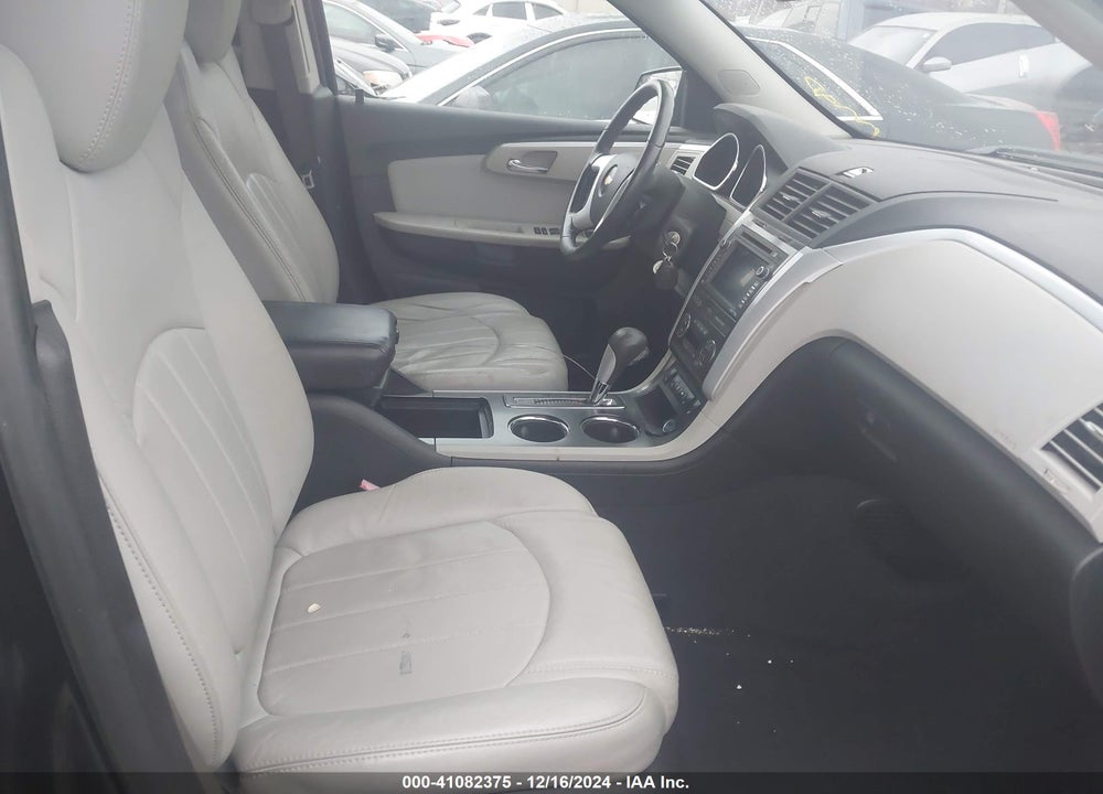 2010 CHEVROLET TRAVERSE LTZ VIN: 1GNLVHEDXAS105599