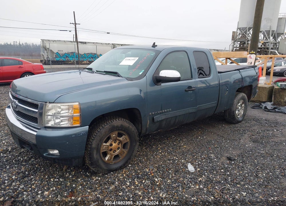 2007 CHEVROLET SILVERADO 1500 LT1 VIN: 1GCEK19017Z500814