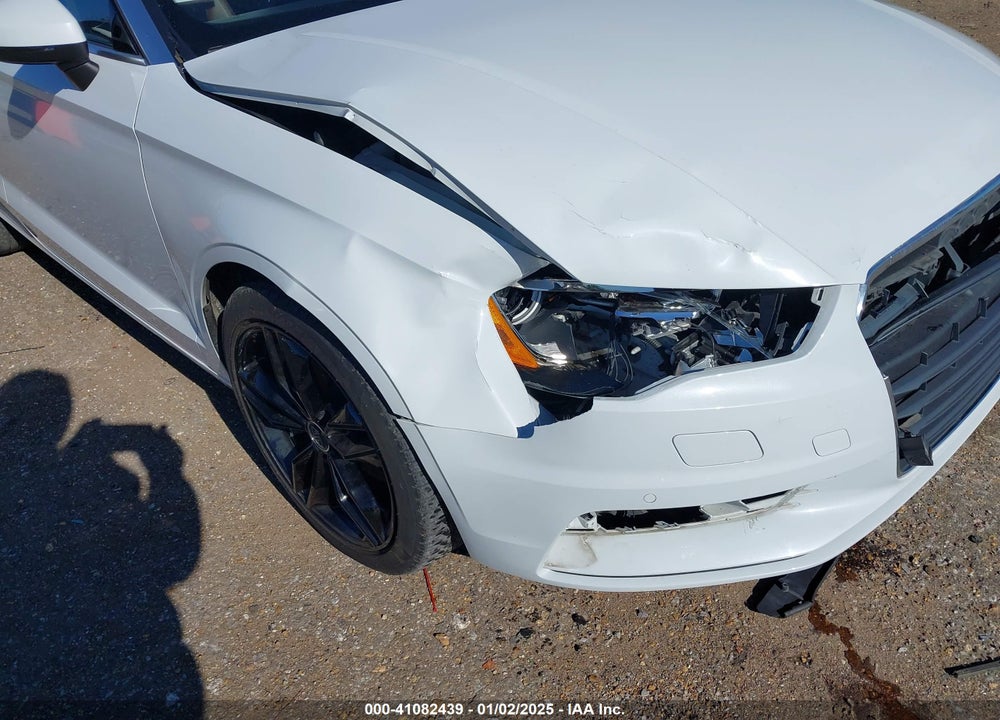 2015 AUDI A3 VIN: WAU3FLFF7F1105207