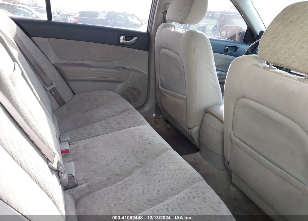 2006 HYUNDAI SONATA GL VIN: KMHET46C06A083367